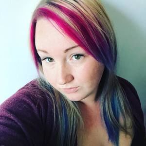 Meet your Posher, Jeanine